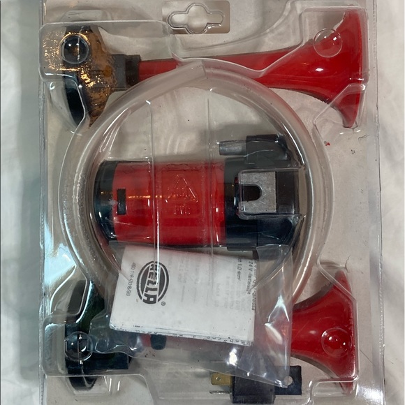 Universal Car Horn Replacement - Picture 2 of 2